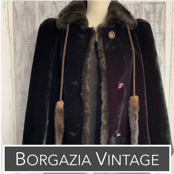 Borgazia Vintage Faux Fur Car Coat EUC - Picture 2 of 8